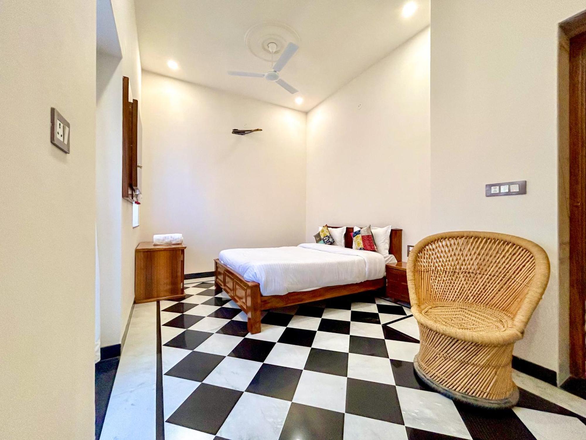 Hotel Vasudev Niwas Jaisalmer Bagian luar foto